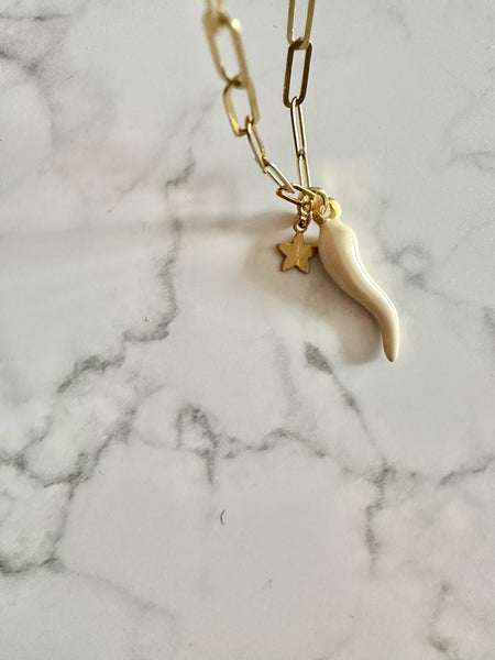 Bracciale Cornino bianco e stellina