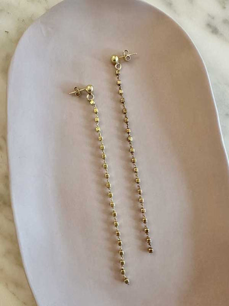 Mono orecchino CUBETTI